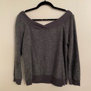 Socialite Sweater in Gray Size L